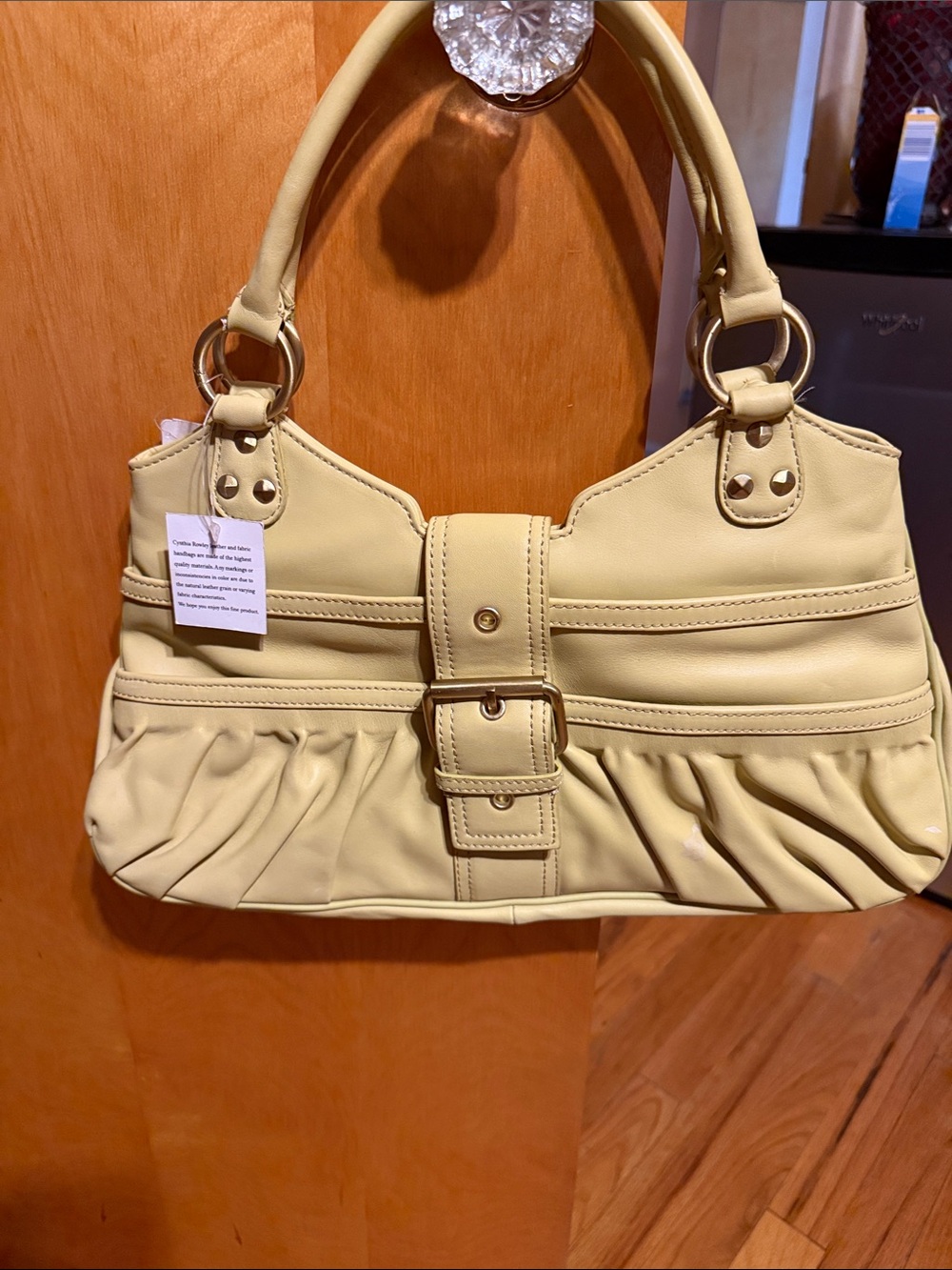 Women’s Pleated Tote Bag in Pale Yellow